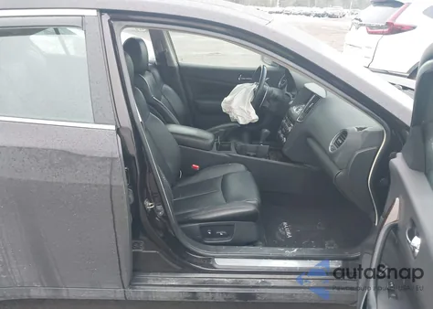 2010 Nissan Maxima 3.5 Sv z USA, uszkodzony, nr VIN 1N4AA5AP2AC800704